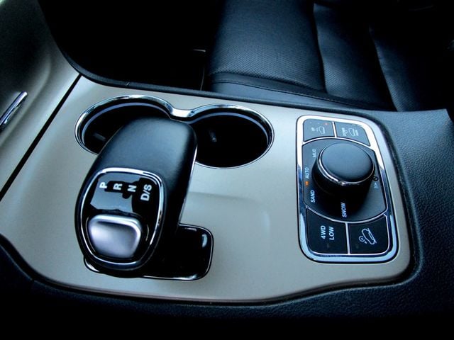2014 Jeep Grand Cherokee 4WD 4dr Summit - 23090670 - 23