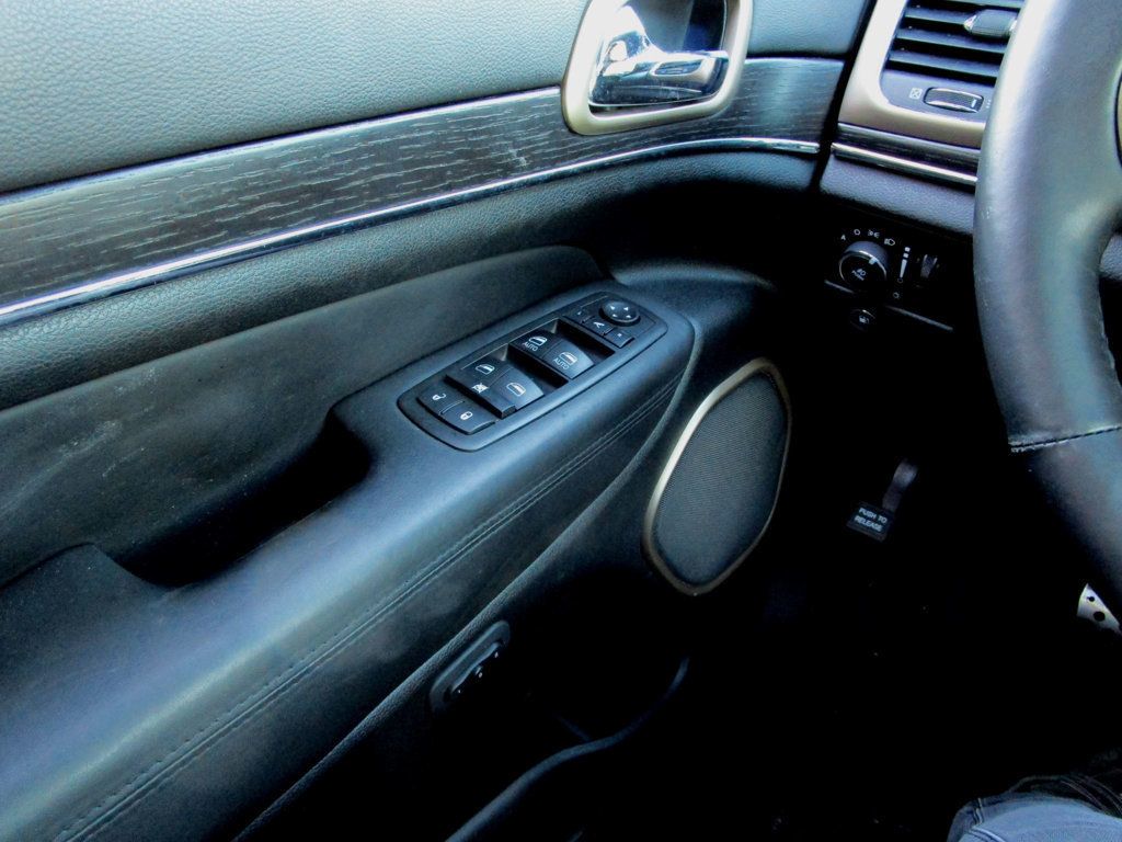 2014 Jeep Grand Cherokee 4WD 4dr Summit - 23090670 - 31