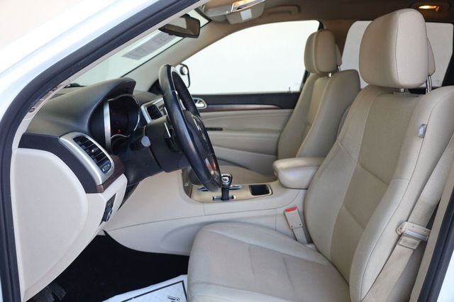 2014 Jeep Grand Cherokee Laredo - 23099254 - 16