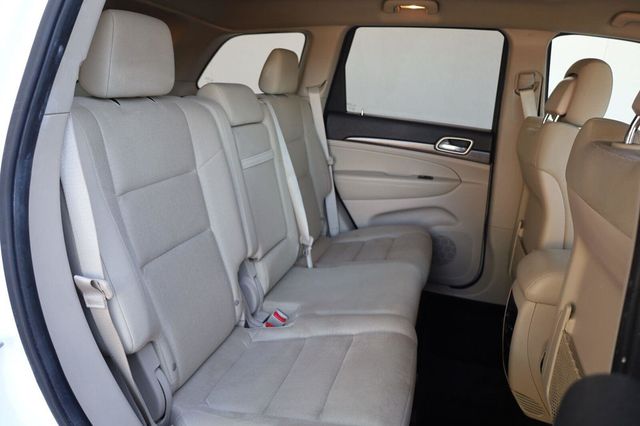 2014 Jeep Grand Cherokee Laredo - 23099254 - 22