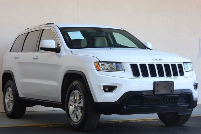 2014 Jeep Grand Cherokee Laredo - 23099254 - 4