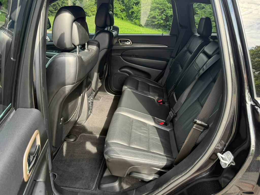 2014 Jeep Grand Cherokee Limited, Southern Owned, Heated Seats, Heated Steering Wheel - 23040317 - 19