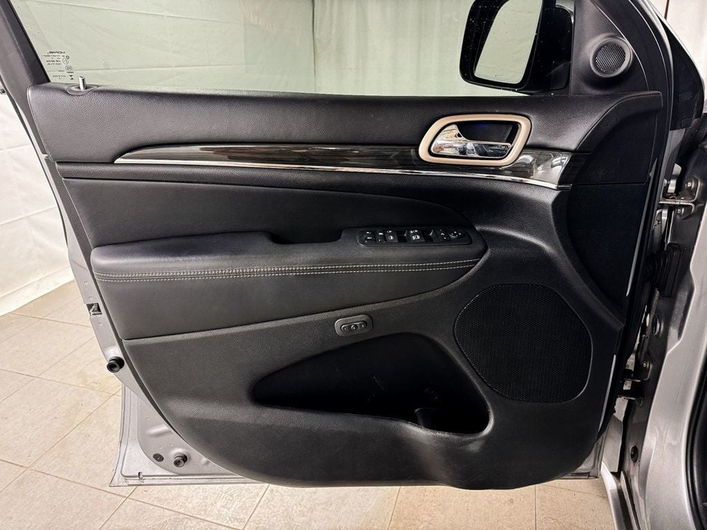 2014 Jeep Grand Cherokee OVERLAND 4X4 - 22963654 - 14