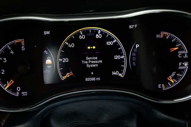 2014 Jeep Grand Cherokee RWD 4dr Overland - 23004705 - 29