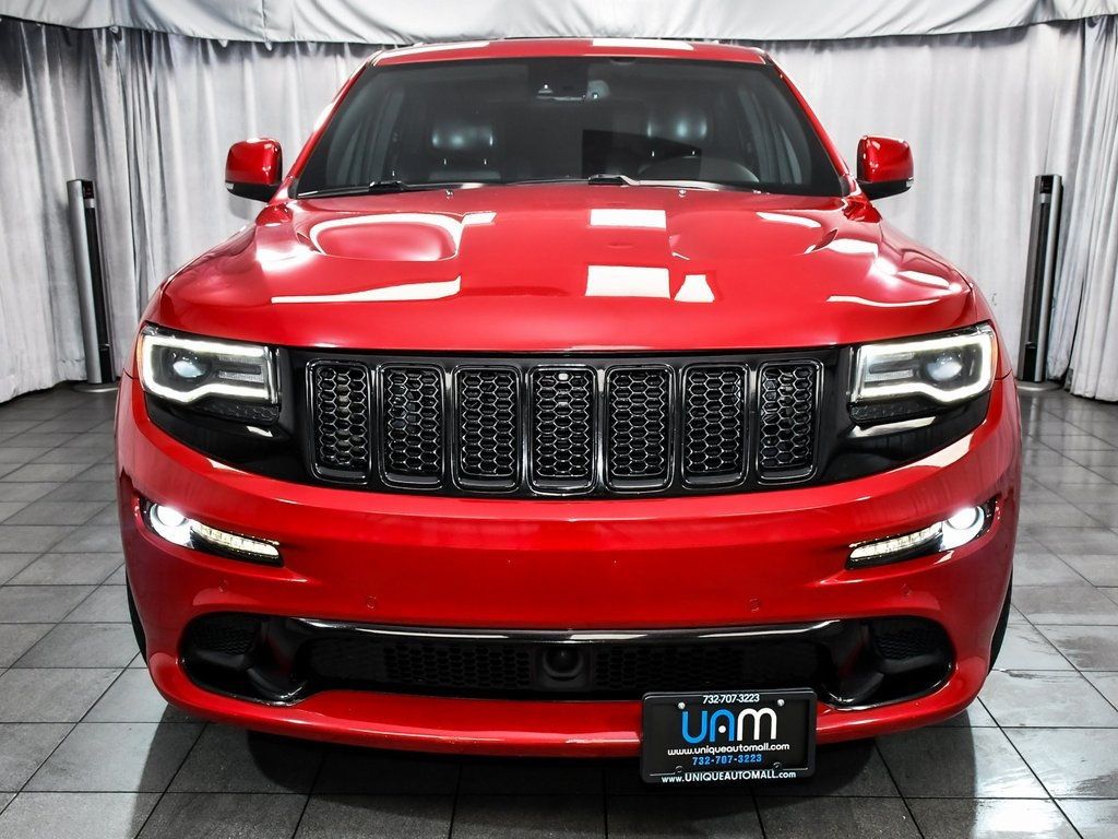 2014 Jeep Grand Cherokee SRT8 photo 2