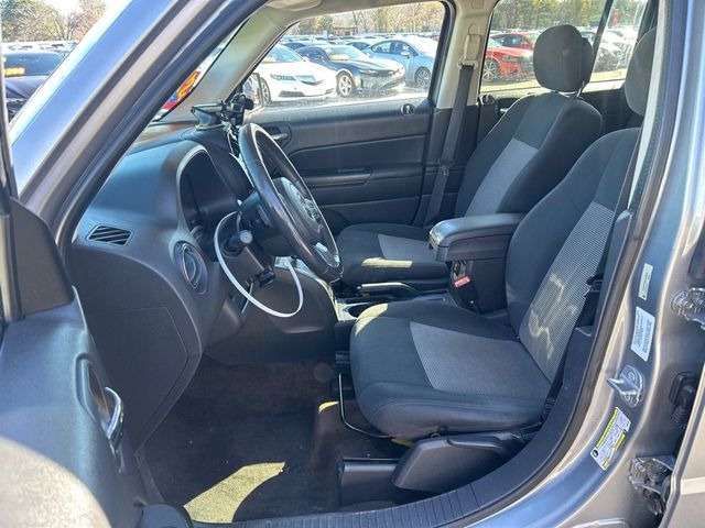 2014 Jeep Patriot 4WD 4dr Latitude - 22960056 - 7