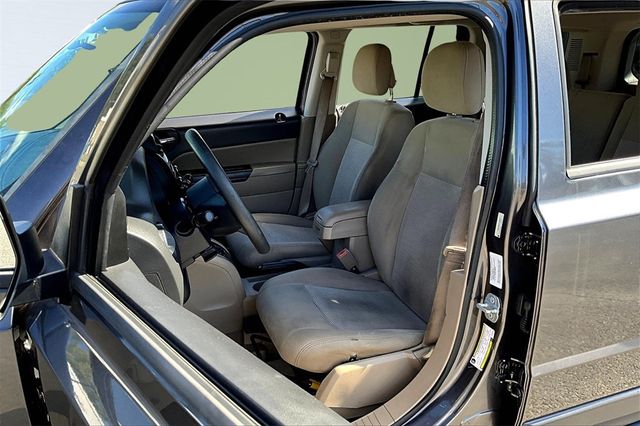 2014 Jeep Patriot 4WD 4dr Sport - 22941348 - 9