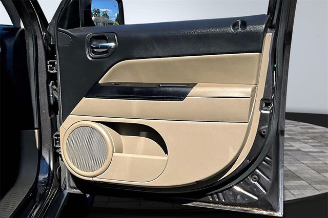 2014 Jeep Patriot 4WD 4dr Sport - 22941348 - 14