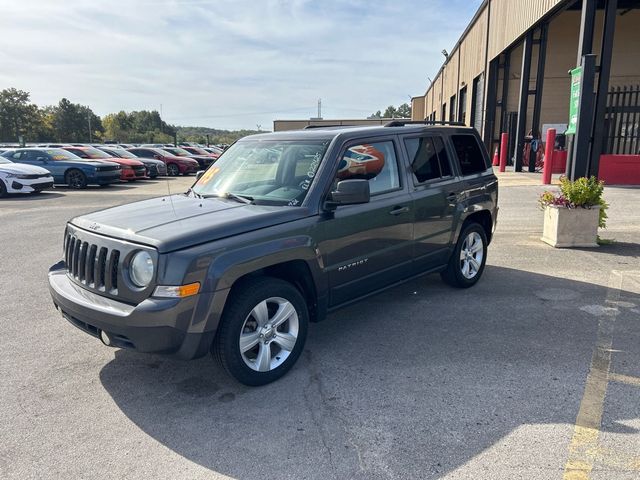 2014 Jeep Patriot FWD 4dr Latitude - 23100220 - 2