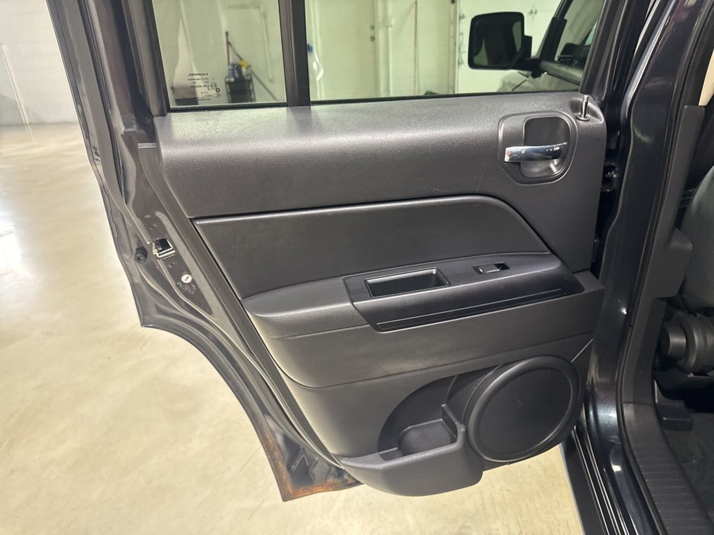 2014 Jeep Patriot FWD 4dr Sport - 23030603 - 20
