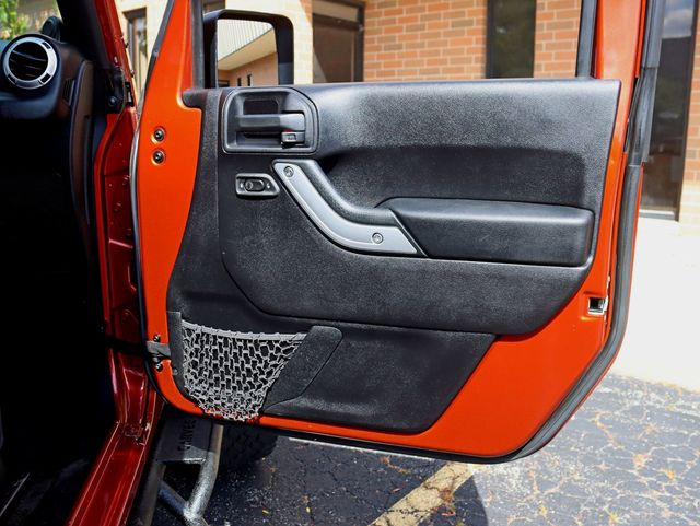 2014 Jeep Wrangler 4WD 2dr Rubicon Power / Dual top Pkg - 23081076 - 23