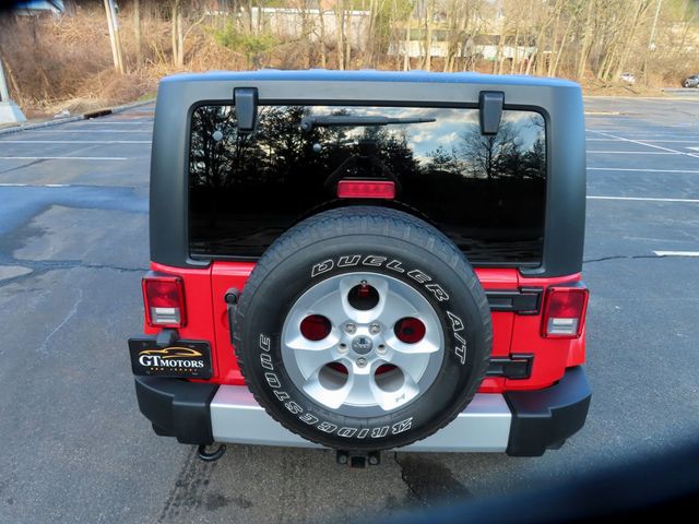 2014 Jeep Wrangler 4WD 2dr Sahara - 22996275 - 9
