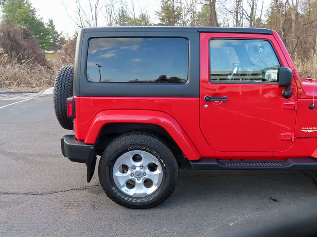 2014 Jeep Wrangler 4WD 2dr Sahara - 22996275 - 12