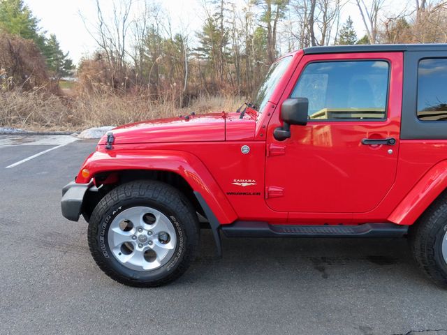 2014 Jeep Wrangler 4WD 2dr Sahara - 22996275 - 5