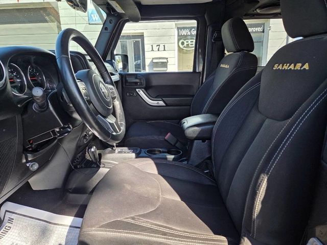 2014 Jeep Wrangler 4WD 2dr Sahara - 22974775 - 11