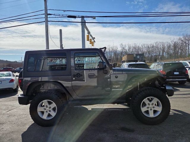 2014 Jeep Wrangler 4WD 2dr Sahara - 22974775 - 5