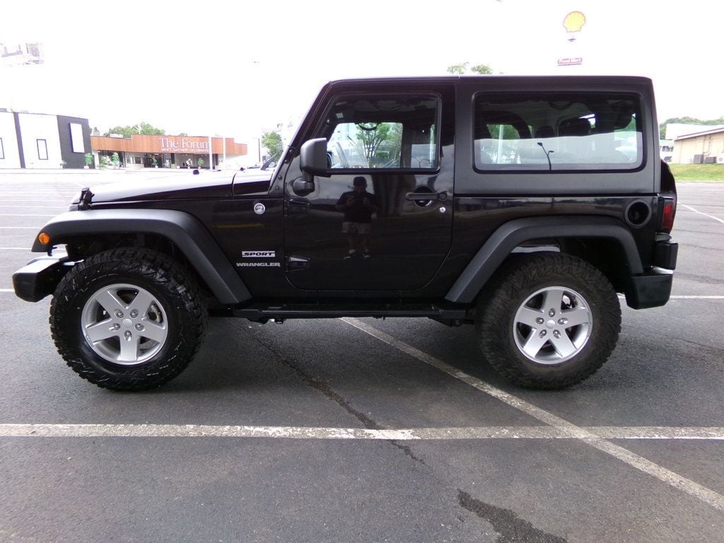 2014 Jeep Wrangler 4WD 2dr Sport - 23016951 - 0