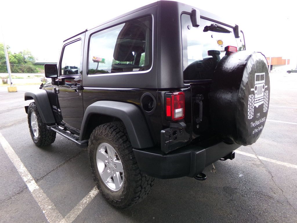 2014 Jeep Wrangler 4WD 2dr Sport - 23016951 - 7