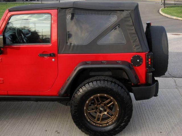 2014 Jeep Wrangler 4WD 2dr Willys Wheeler - 22811947 - 9