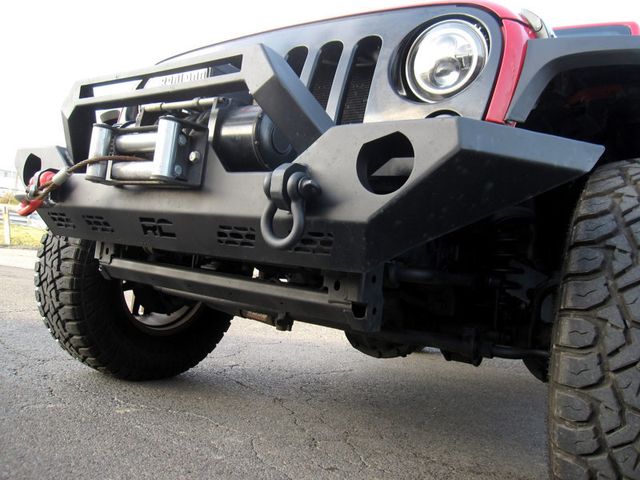 2014 Jeep Wrangler 4WD 2dr Willys Wheeler - 22811947 - 35