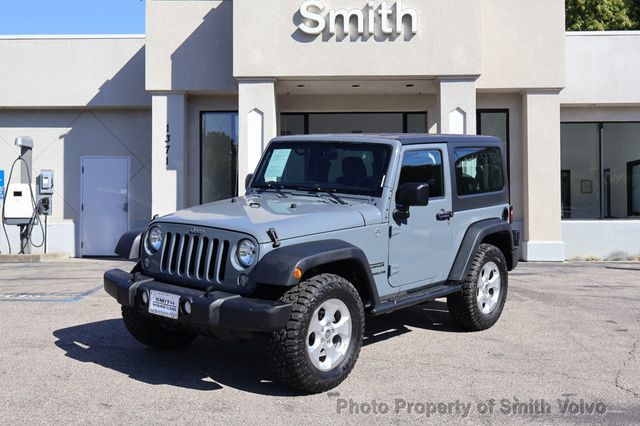 2014 Jeep Wrangler 4WD 2dr Willys Wheeler - 23042234 - 0