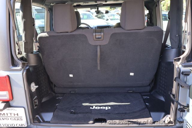 2014 Jeep Wrangler 4WD 2dr Willys Wheeler - 23042234 - 16