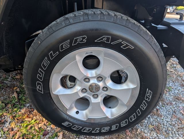 2014 Jeep Wrangler COMES WITH BOTH TOPS!!! - 23089216 - 14