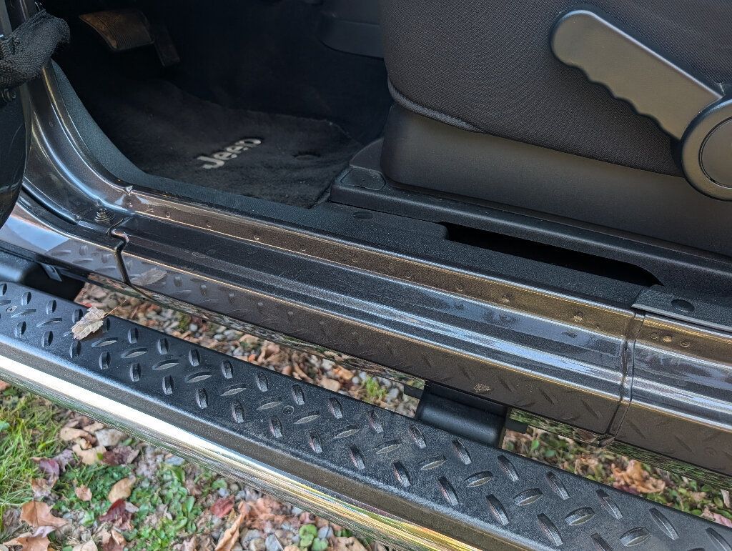 2014 Jeep Wrangler COMES WITH BOTH TOPS!!! - 23089216 - 18