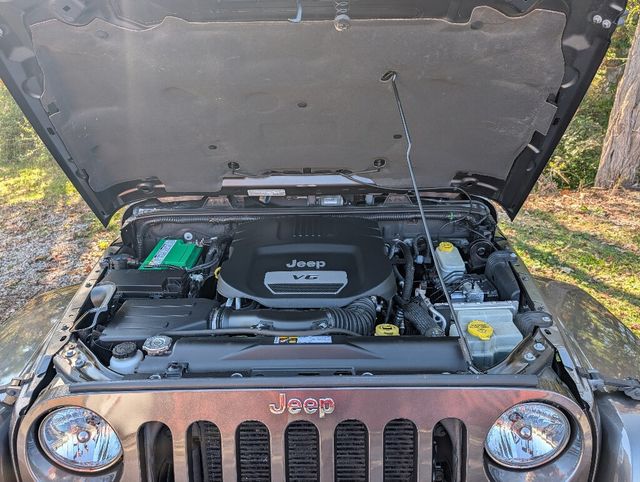 2014 Jeep Wrangler COMES WITH BOTH TOPS!!! - 23089216 - 31