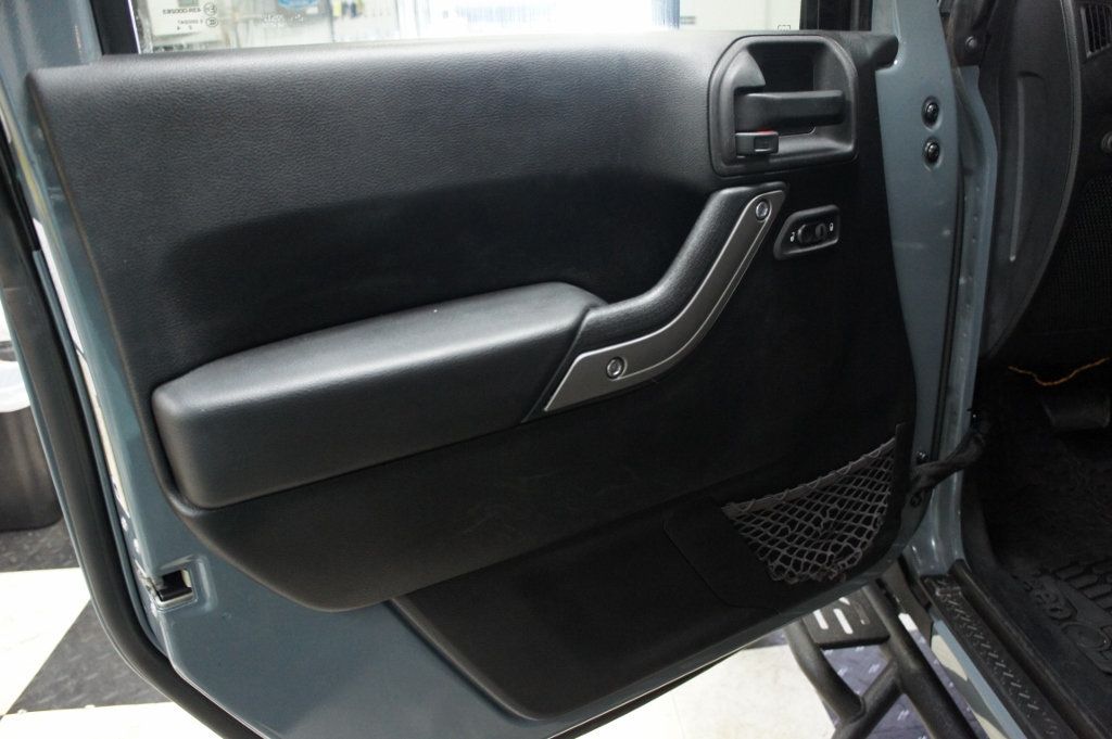 2014 Jeep Wrangler CUSTOM LIFTED JEEP, EXTRAS!!! - 22926917 - 41