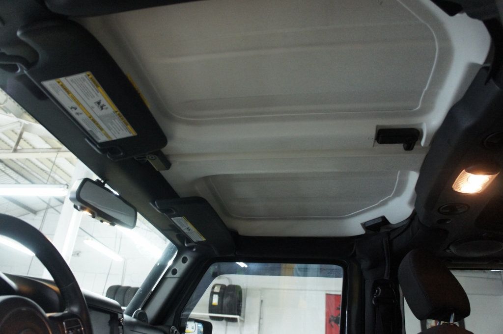 2014 Jeep Wrangler CUSTOM LIFTED JEEP, EXTRAS!!! - 22926917 - 44