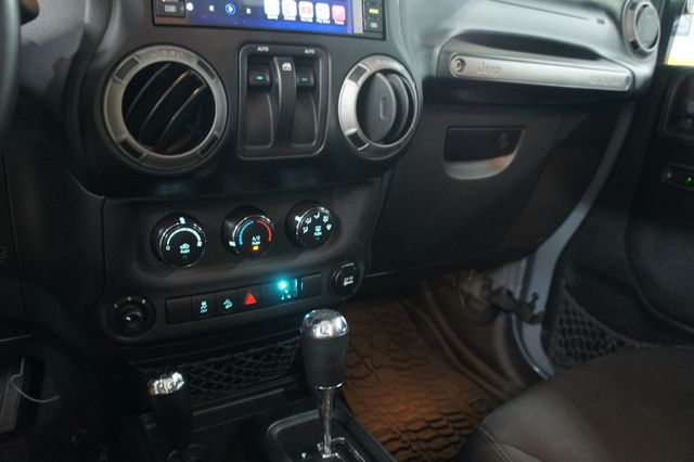 2014 Jeep Wrangler CUSTOM LIFTED JEEP, EXTRAS!!! - 22926917 - 48