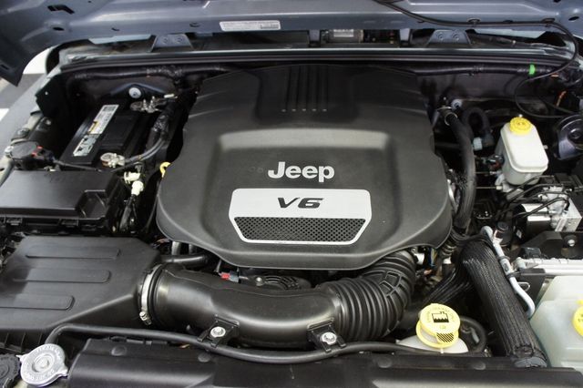 2014 Jeep Wrangler CUSTOM LIFTED JEEP, EXTRAS!!! - 22926917 - 5