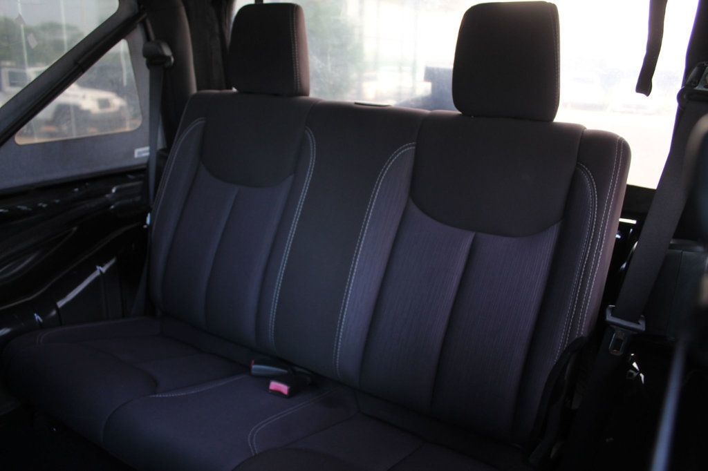 2014 Jeep Wrangler Sahara photo 20