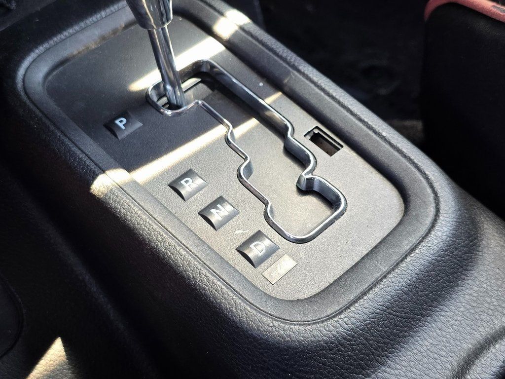 2014 Jeep Wrangler Sport - 22916916 - 26