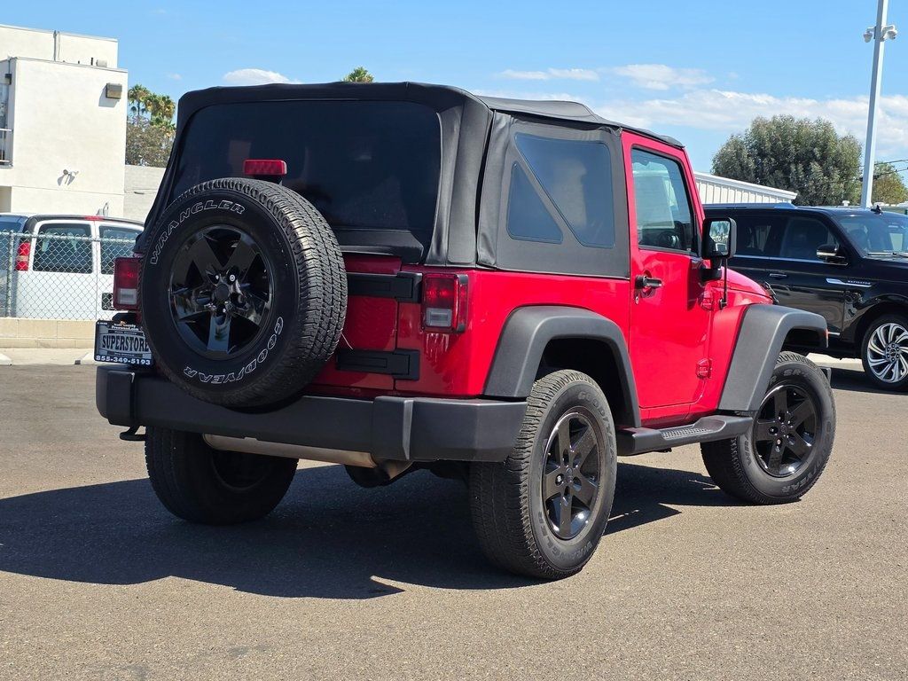2014 Jeep Wrangler Sport - 22916916 - 5