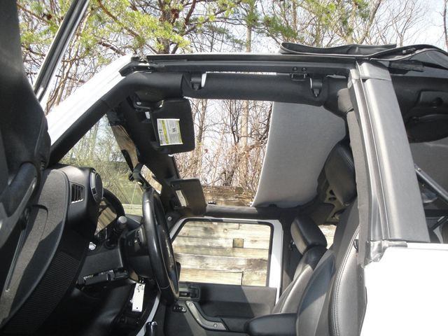 2014 Jeep Wrangler *SPORT-S* PKG, LOADED w/LEATHER, LOW MI, MINT-COND! - 22999434 - 41