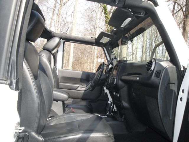 2014 Jeep Wrangler *SPORT-S* PKG, LOADED w/LEATHER, LOW MI, MINT-COND! - 22999434 - 52