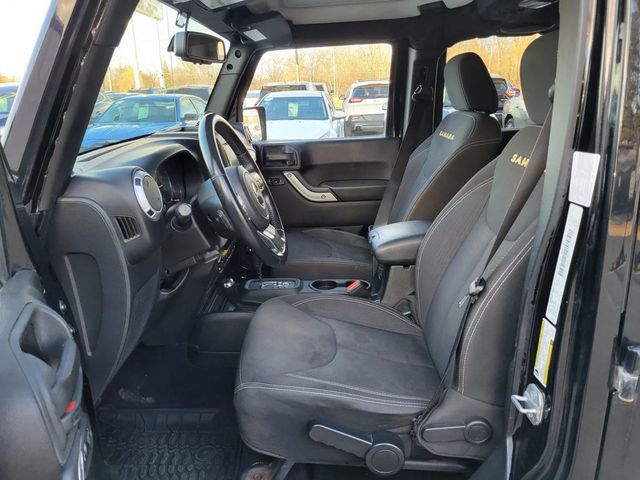 2014 Jeep Wrangler Unlimited Sahara Sport Utility 4D - 23031800 - 1