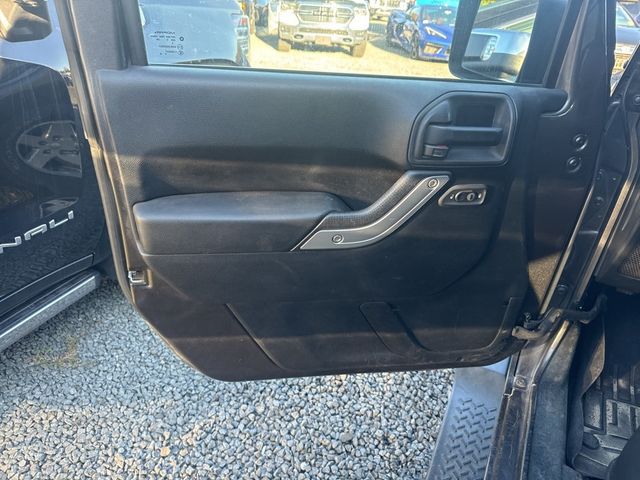 2014 Jeep Wrangler Unlimited - 22928905 - 15