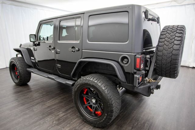 2014 Jeep Wrangler Unlimited 4WD 4dr Rubicon - 22167114 - 10