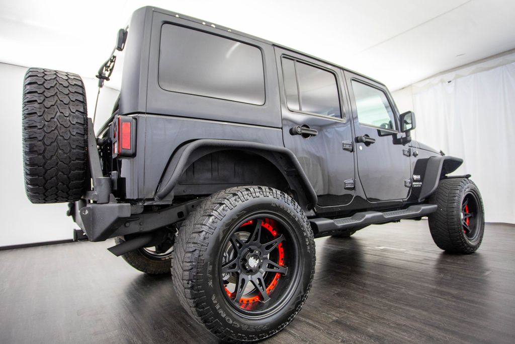 2014 Jeep Wrangler Unlimited 4WD 4dr Rubicon - 22167114 - 29