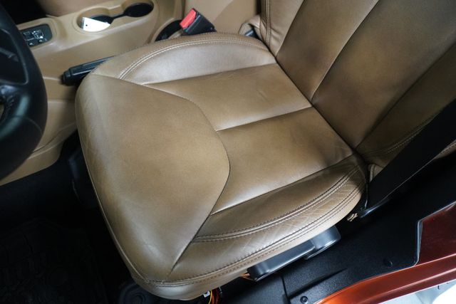 2014 Jeep Wrangler Unlimited 4WD 4dr Sahara - 22910432 - 12