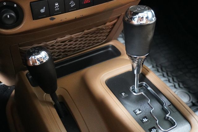 2014 Jeep Wrangler Unlimited 4WD 4dr Sahara - 22910432 - 19