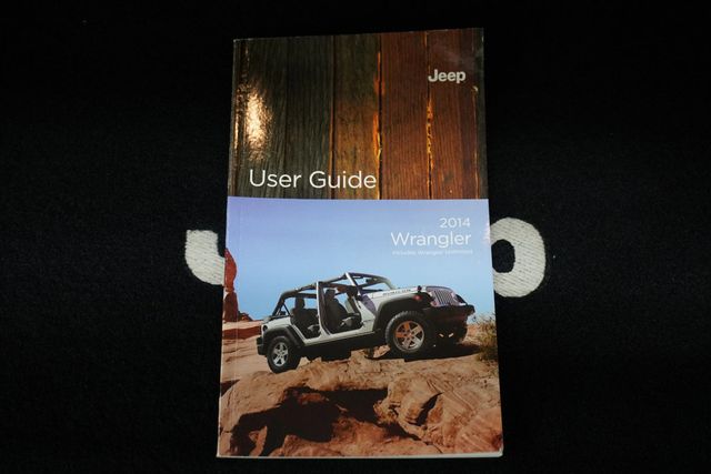 2014 Jeep Wrangler Unlimited 4WD 4dr Sahara - 22910432 - 20