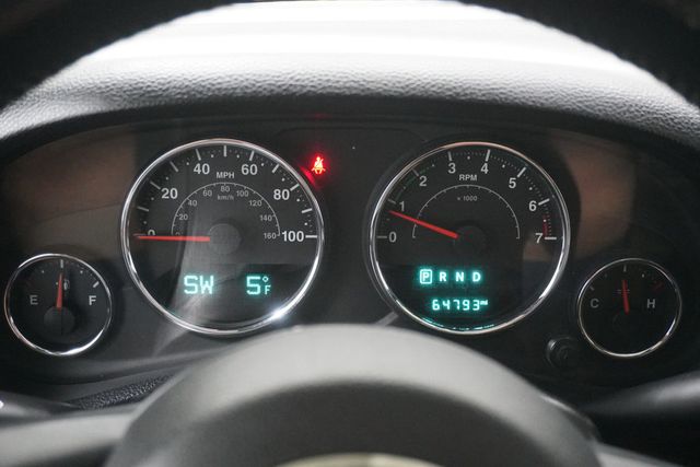 2014 Jeep Wrangler Unlimited 4WD 4dr Sahara - 23000287 - 13