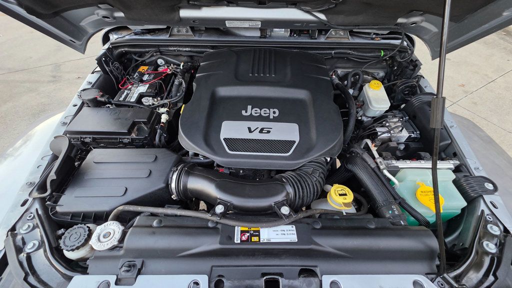 Jeep Wrangler photo 45