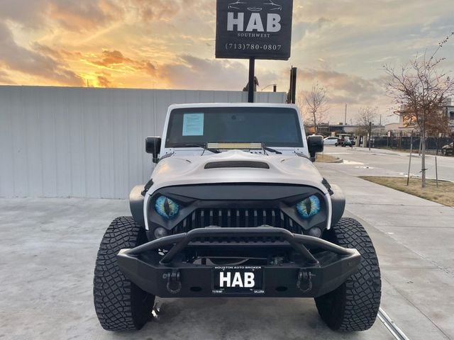 2014 Jeep Wrangler Unlimited 4WD 4dr Sport - 22980739 - 0