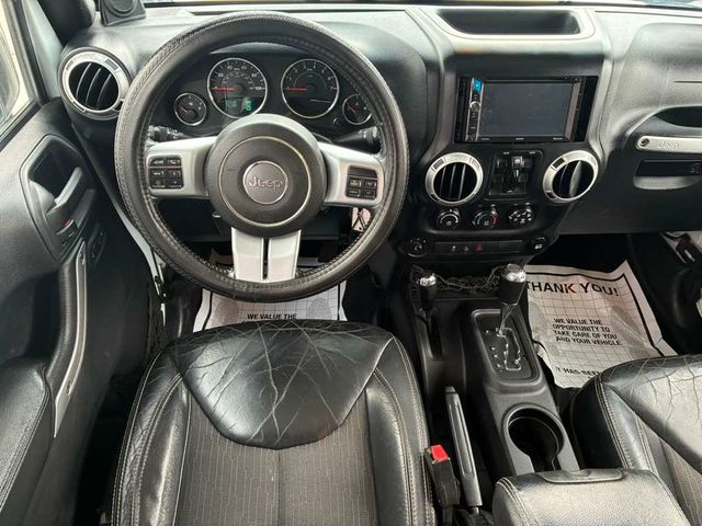 2014 Jeep Wrangler Unlimited 4WD 4dr Sport - 22980739 - 14