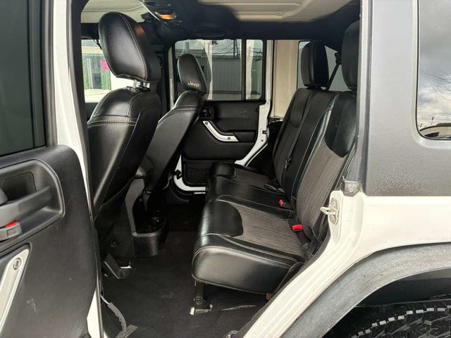 2014 Jeep Wrangler Unlimited 4WD 4dr Sport - 22980739 - 17